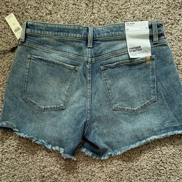 NWT Joe's Jeans Women's Blue Denim Shorts - Picture 2 of 4